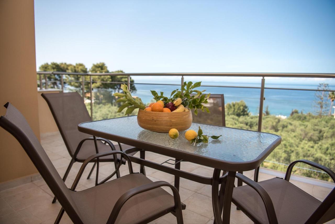 Akrotiri Sea View Suites 외부 사진