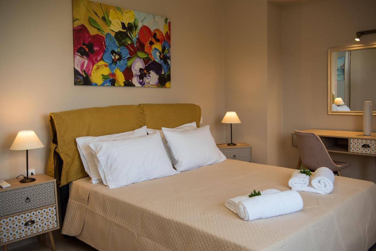 Akrotiri Sea View Suites 외부 사진